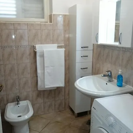 In Tribunj With Sea View, Balcony, Air Conditioning, Wifi 5081-1 Tribalj